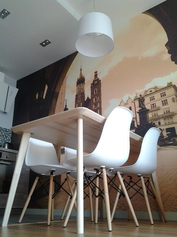 Garden Corner Apartment Krakow Exterior photo